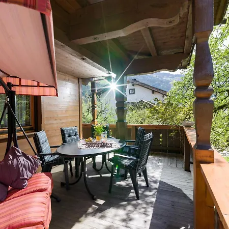 Hauser Reinhilde Apartment *