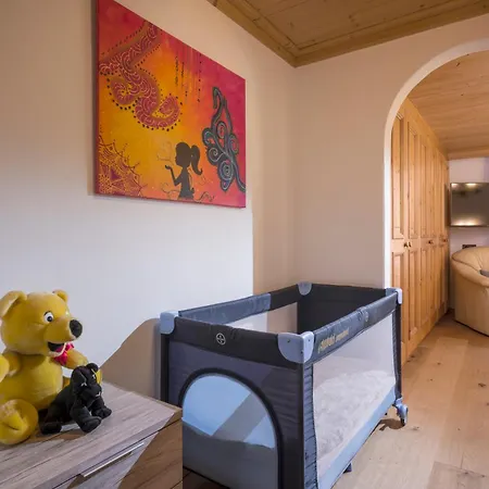 Hauser Apartment