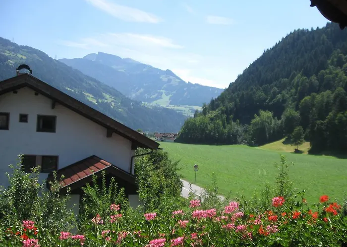 Hauser Reinhilde Aschau Im Zillertal