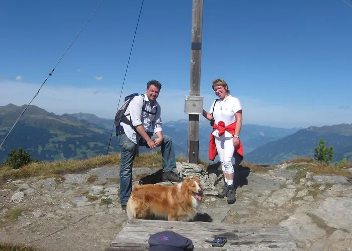 Hauser Reinhilde Apartment