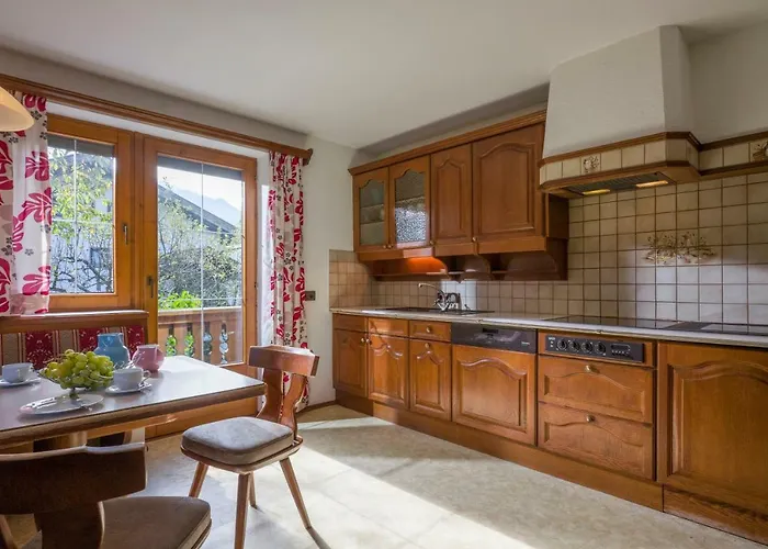 Hauser Reinhilde Aschau Im Zillertal