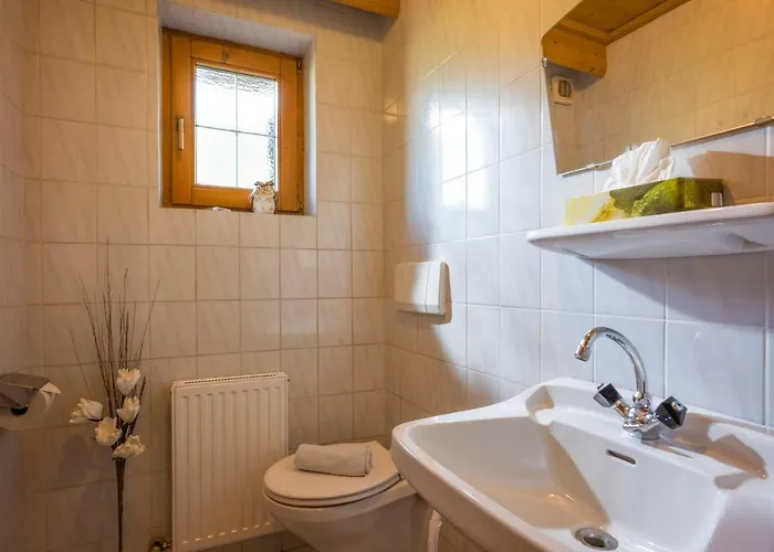 Hauser Reinhilde Aschau Im Zillertal