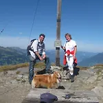 Hauser Reinhilde شقة