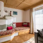 Hauser Reinhilde * Aschau Im Zillertal
