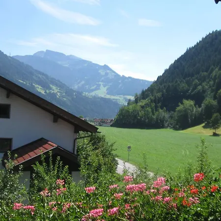 Hauser Reinhilde Aschau Im Zillertal