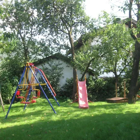 Hauser Reinhilde *